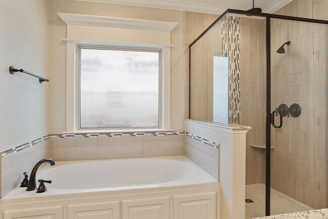 Building Photo - 41050 Galvez Trails Blvd