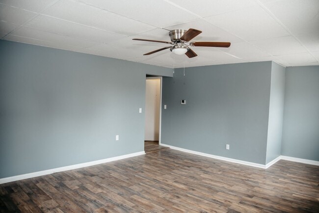 Building Photo - 2939 Horseshoe Pike