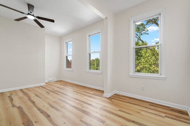 Building Photo - Fully Renovated Three Bedroom Two Bathroom Home