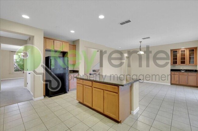 Building Photo - 1444 Eaglesfield Ln