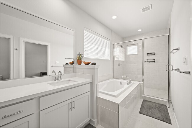 Building Photo - 4002 Elser St