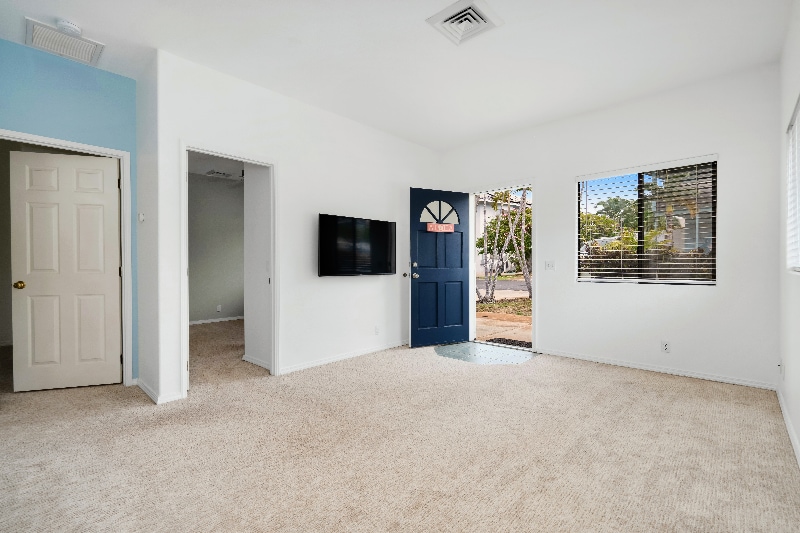 Building Photo - 165 Keonekai Rd