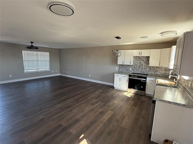 Building Photo - 1544 Enloe Rd