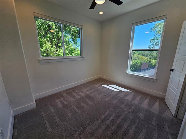 Building Photo - 2374 Southwood Dr