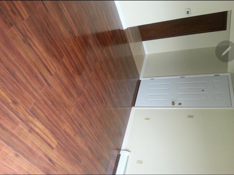 Building Photo - 206 Mead St