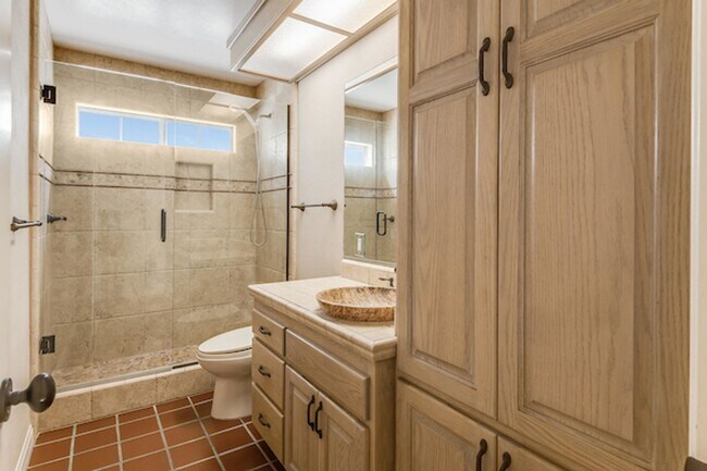 Building Photo - Stand Alone in Golden Hills of Redondo Beach!