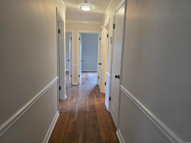 Building Photo - 1626 Davis St