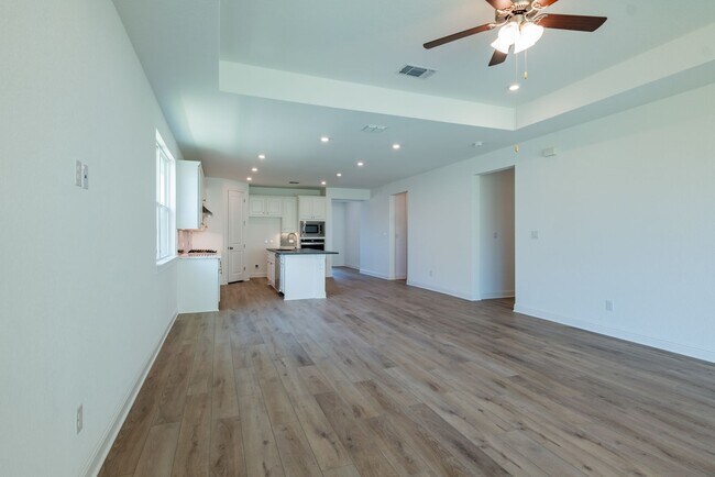 Building Photo - 1040 Villa Rialto View