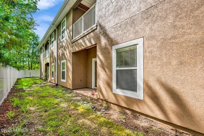 Building Photo - 7920 Merrill Rd