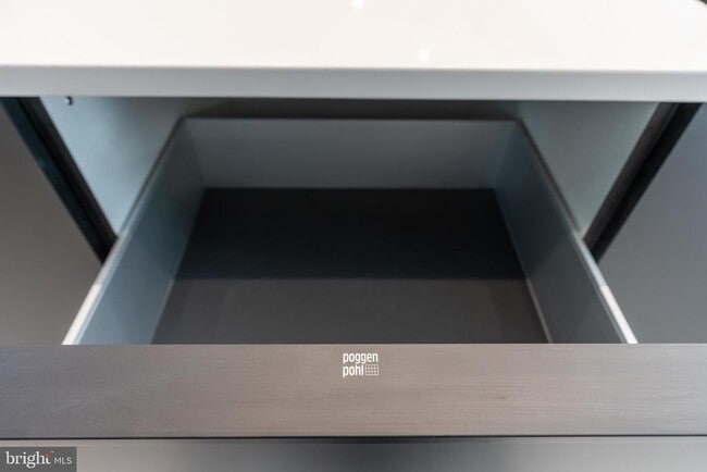 Building Photo - 1604 13th St NW