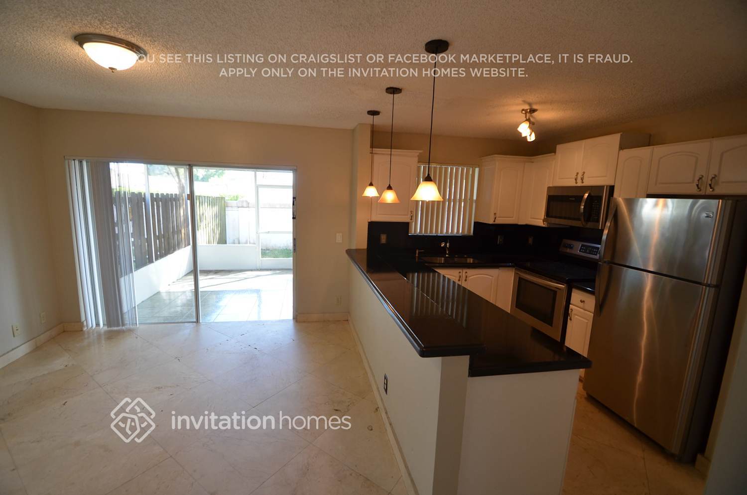 Building Photo - 6680 Fern St