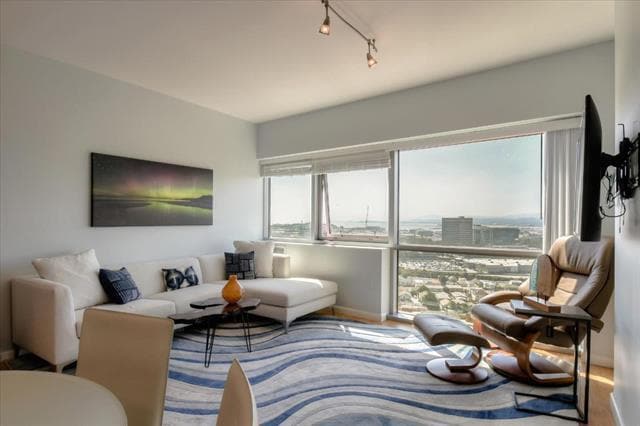 Building Photo - 1 Mandalay Pl