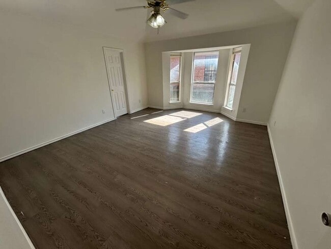 Building Photo - Location....Location....Location....