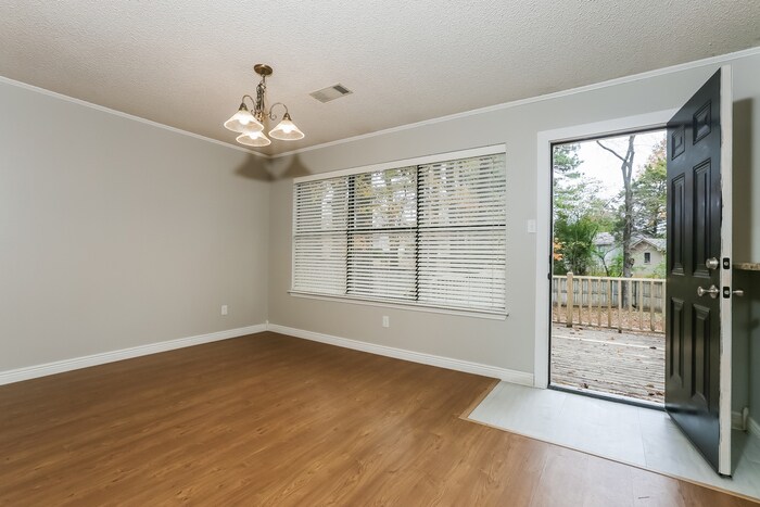 Building Photo - 1612 Waldron Cove