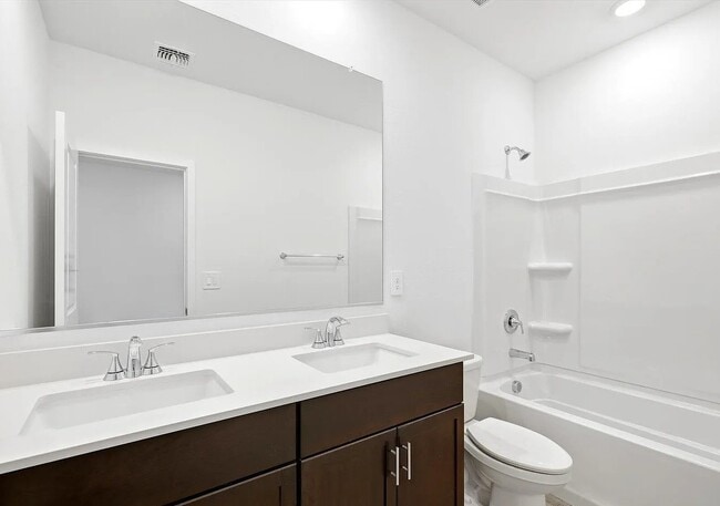 Building Photo - 24583 Chambers St