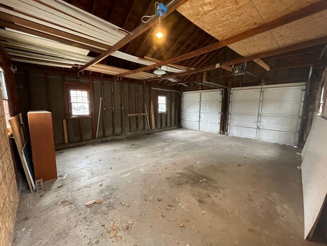 Building Photo - The Sweet Spot in Traverse City