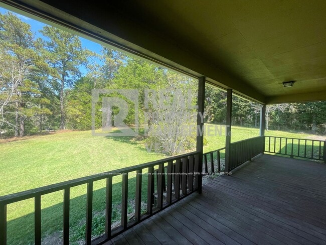 Building Photo - 8650 Hopewell Rd
