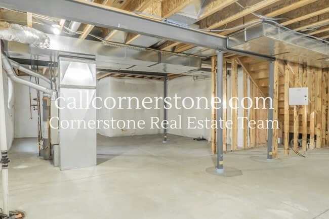 Building Photo - 7975 Superior Hill Pl