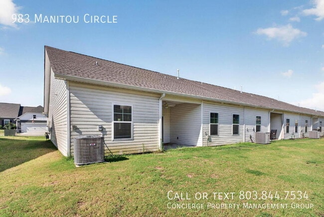 Building Photo - 983 Manitou Cir