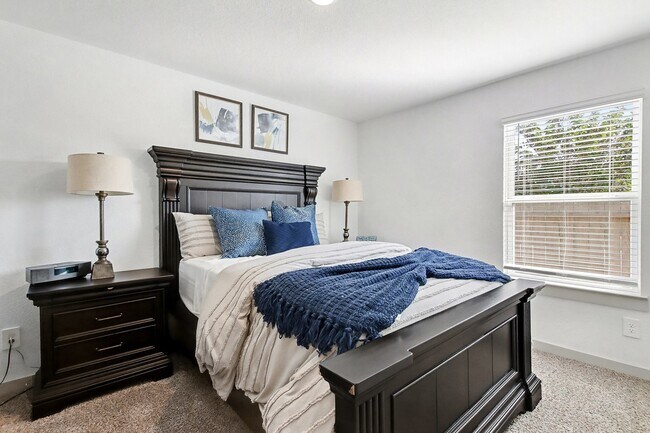 Building Photo - 3839 Hordley Ter Trl