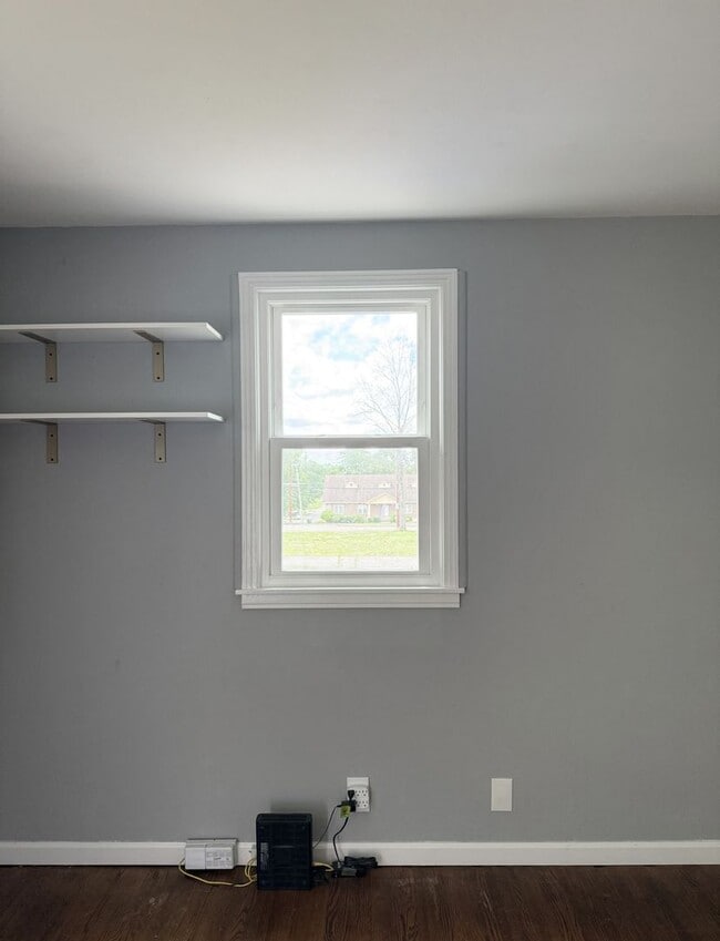 Building Photo - Charming 2 Bedroom, 1 Bath house in the he...