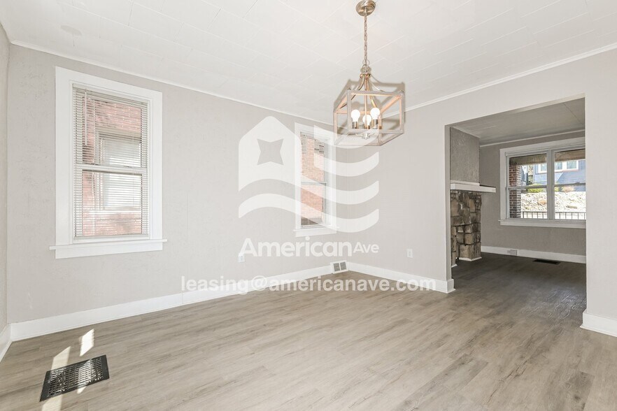 Building Photo - 1221 McNeilly Ave