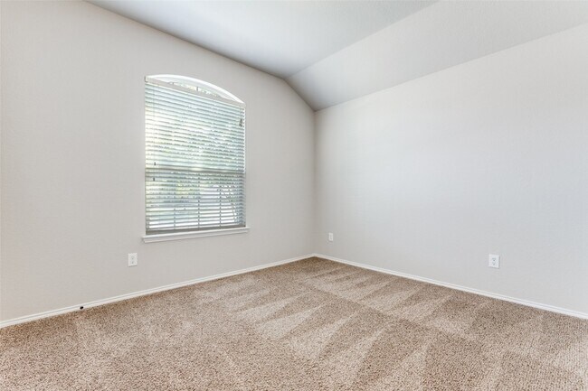 Building Photo - 11629 Champion Creek Dr