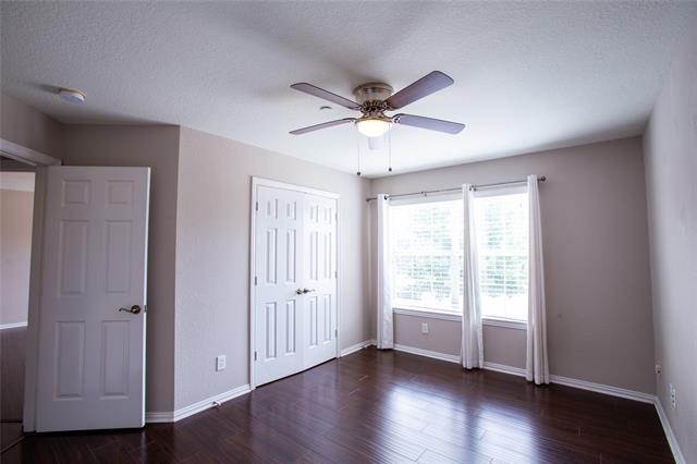 Building Photo - 956 Avondale Ln