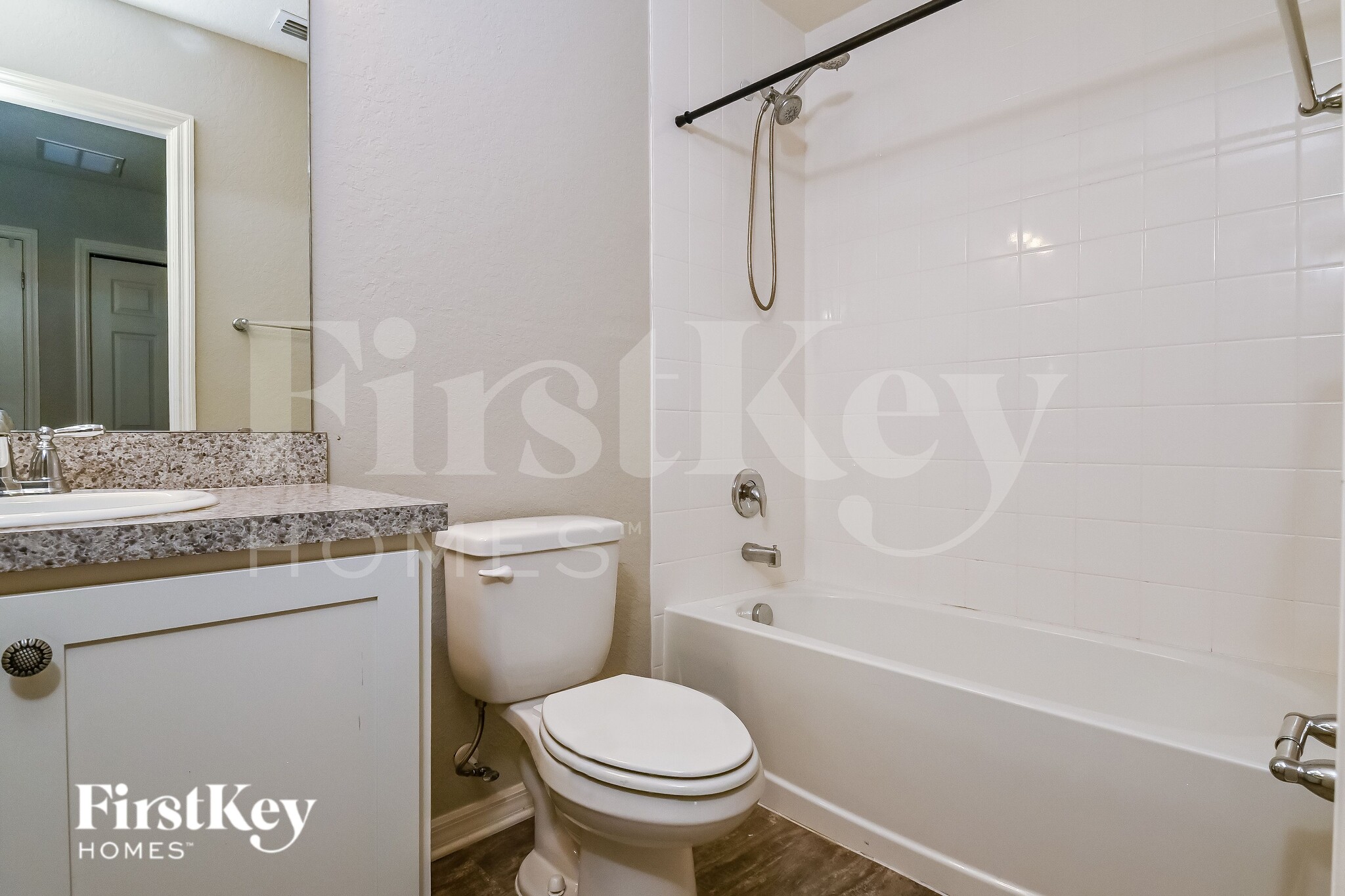 Building Photo - 901 Pearly Ridge Ln