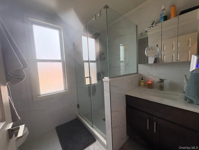 Building Photo - 40-15 214th Pl