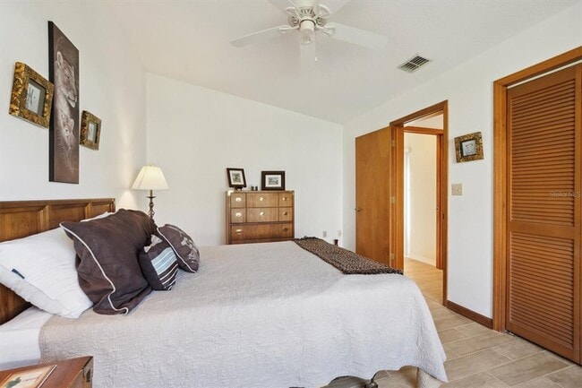 Building Photo - 2637 Sunburst Ct