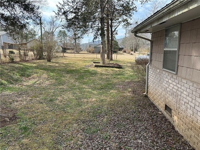 Building Photo - 101 Buffalo St