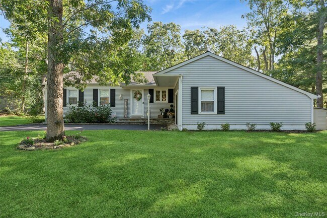 Building Photo - 4 Arbor Ln