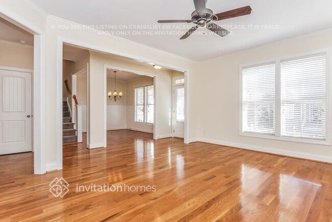Building Photo - 124 Amberglen Ln