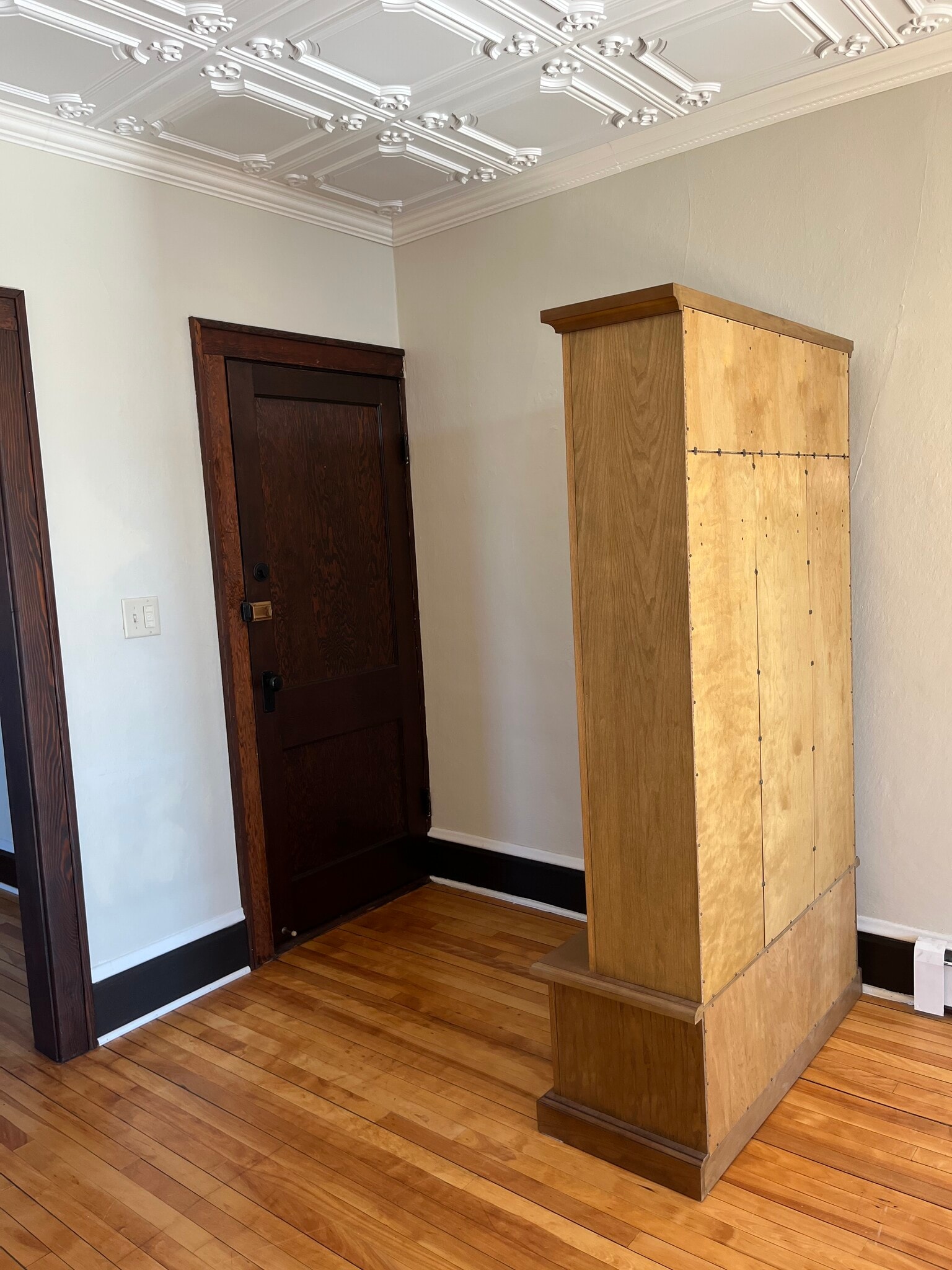 Building Photo - 415 E Saint Germain St