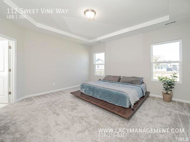 Building Photo - 112 Sweet Vine Wy