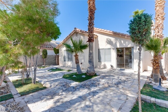 Building Photo - 7837 Quill Gordon Ave