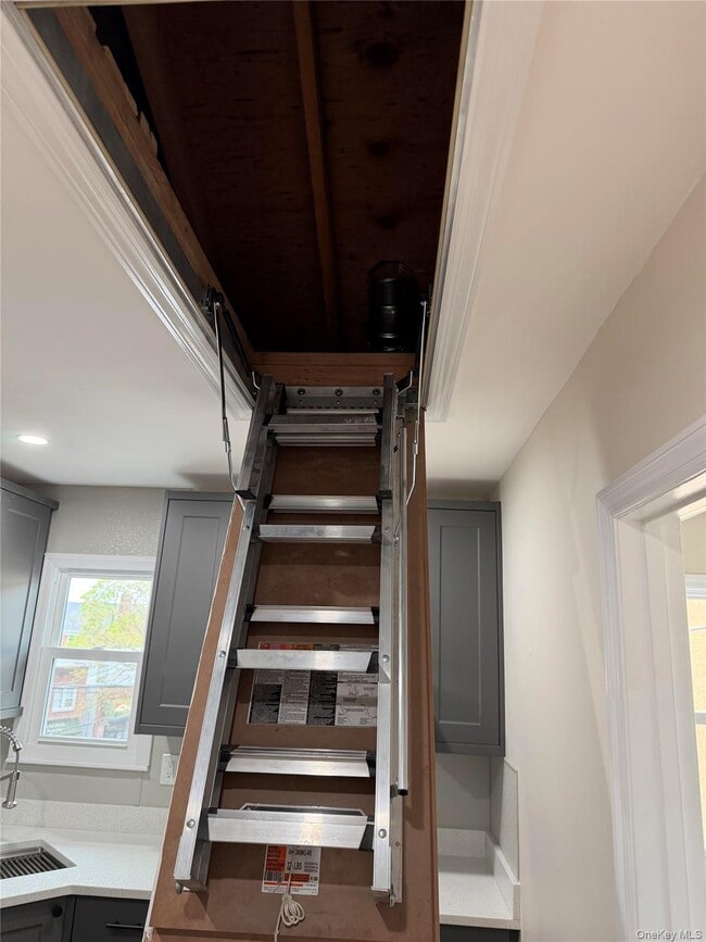 Building Photo - 3 Railroad Ave