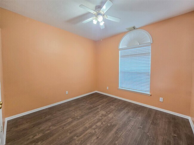 Building Photo - 7519 Lassiter Hollow Ln