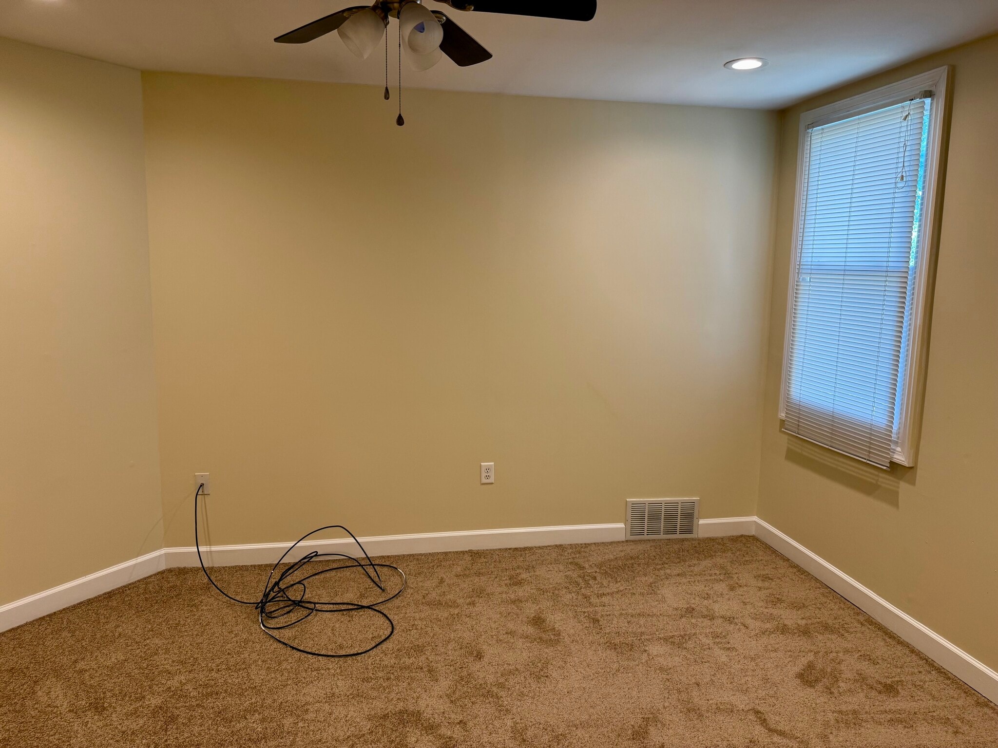 Building Photo - 332 Natchez St