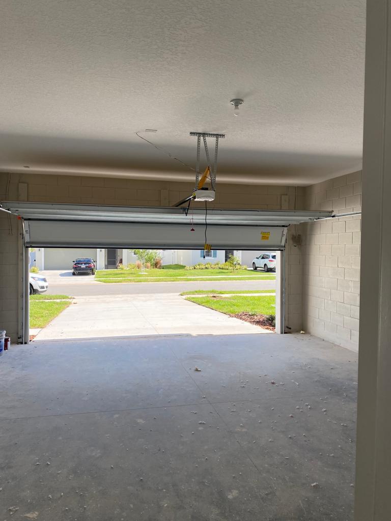 Building Photo - 308 Lake Smart Cir