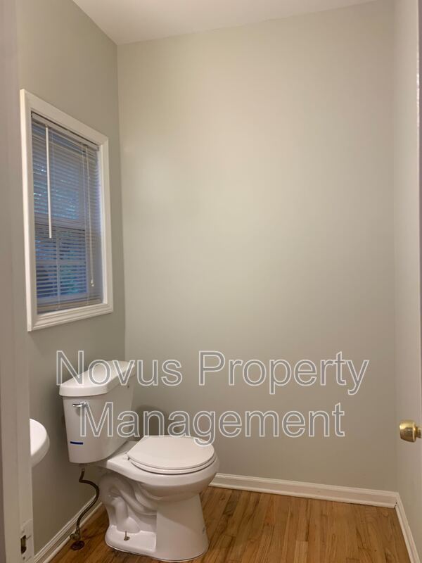 Building Photo - 7439 Mason Falls Dr