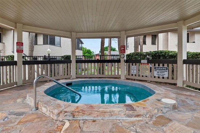 Building Photo - 2929 Antique Oaks Cir