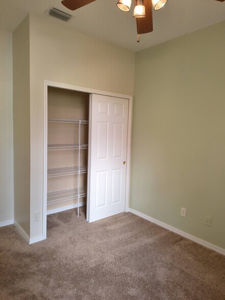 Building Photo - 25199 Chiclayo Ave