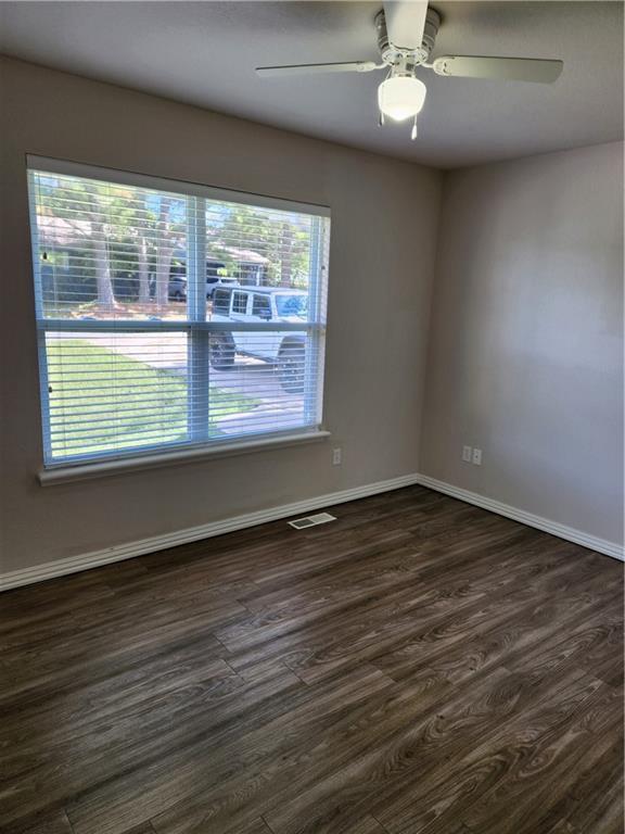 Building Photo - 123 Granshire Dr