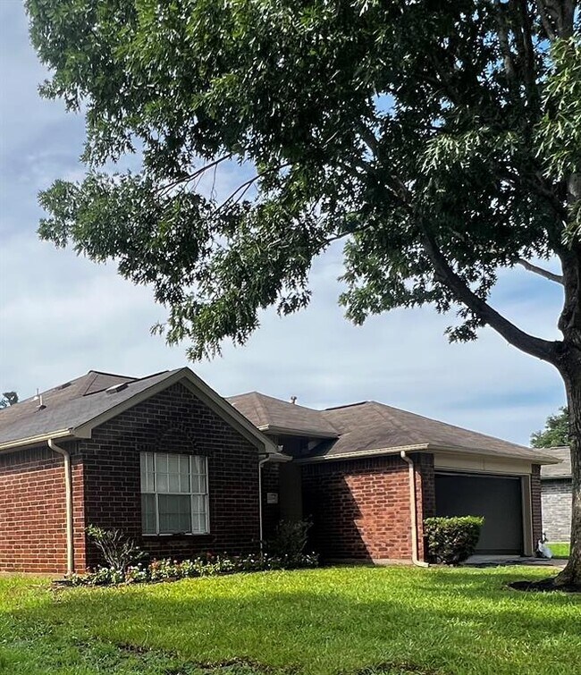 Building Photo - 21514 Bridgewater Pointe