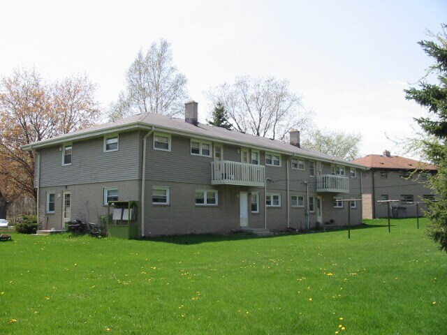 Building Photo - 5876 Tower Rd