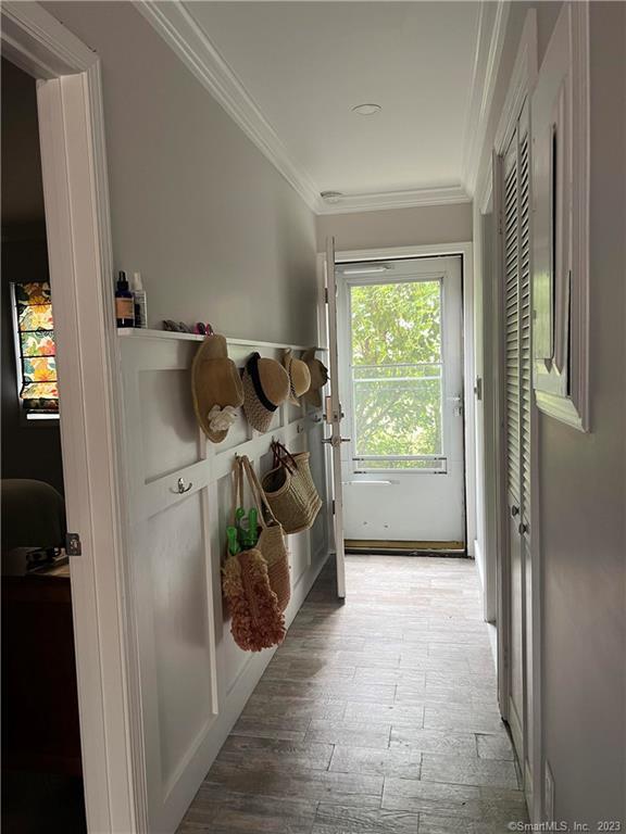 Building Photo - 157 Kings Hwy