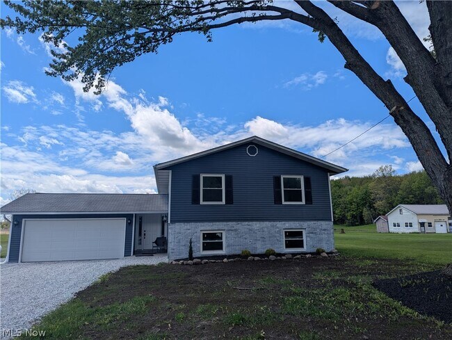 Building Photo - 17536 Hosmer Rd