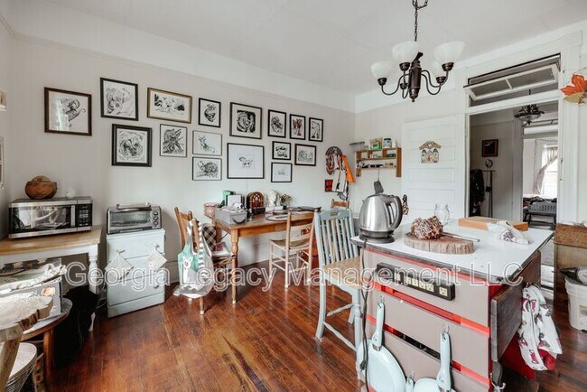 Building Photo - 295 Oglethorpe Ave